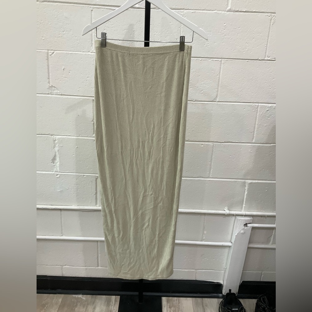 PrettyLittleThing skirt